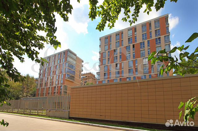 3-к квартира, 98.9 м², 2/10 эт.