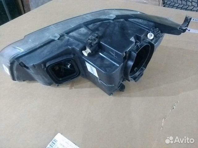 Фара BMW X5 E70 правая Фара BMW X5 E70 правая