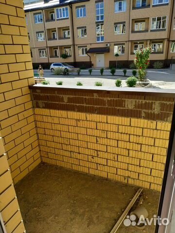 1-к квартира, 42 м², 1/3 эт.