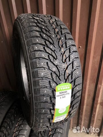 Зимние шины R19 255 50 Nokian