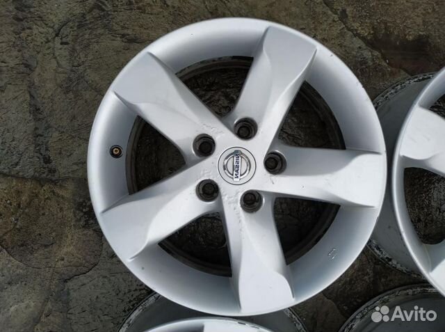 Диски бу оригинал R16 P на Nissan Диски бу оригинал R16 P на Nissan