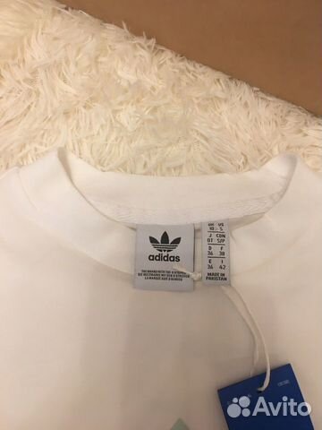 Новая футболка Adidas, оригинал Новая футболка Adidas, оригинал
