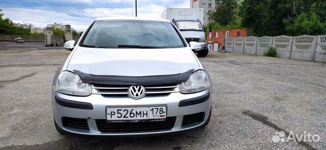 Volkswagen Golf 1.6 AT, 2005, 240 000 км