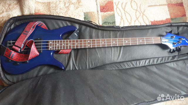 Бас-гитара + комбик Бас-гитара + комбик