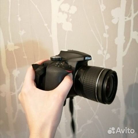Зеркальный фотоаппарат Nikon D3400 Зеркальный фотоаппарат Nikon D3400