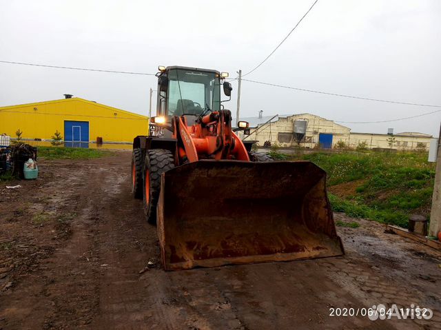 Аренда фронтального погрузчика Аренда фронтального погрузчика