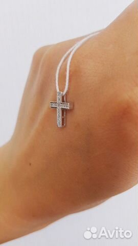Золотой крестик с бриллиантами