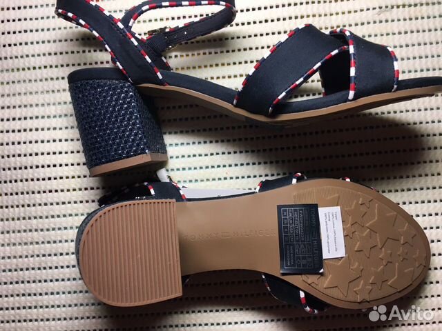 Босоножки Tommy Hilfiger 36 новые Босоножки Tommy Hilfiger 36 новые