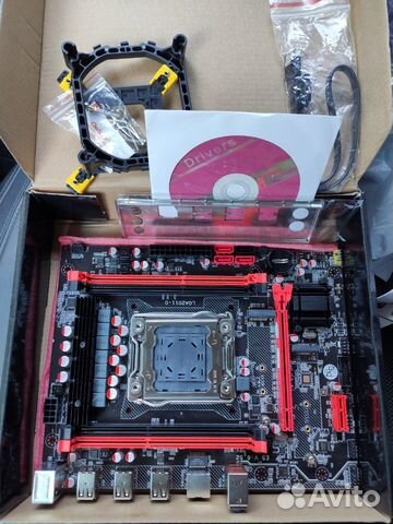 Мат плата X79 LGA2011 для Xeon E5-26xx v1/v2 Мат плата X79 LGA2011 для Xeon E5-26xx v1/v2