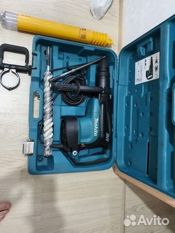 Перфоратор Makita HR5211c Japan