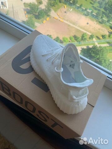 Кроссовки Yeezy Boost 350 Кроссовки Yeezy Boost 350