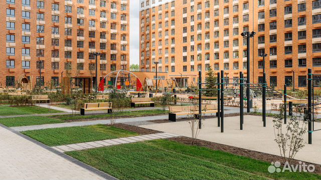 1-к квартира, 42 м², 18/25 эт. 1-к квартира, 42 м², 18/25 эт.