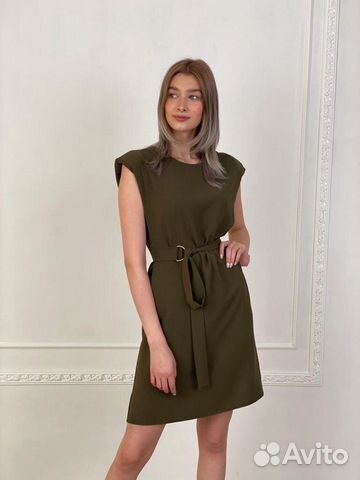 Модное женское платье Модное женское платье