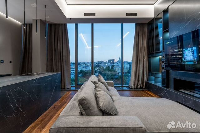 Студия, 78 м², 8/9 эт. Студия, 78 м², 8/9 эт.