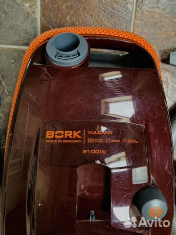 Пылесос Bork 2100W