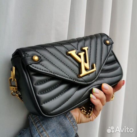 Новая сумка кроссбоди Louis Vuitton New Wave черна Новая сумка кроссбоди Louis Vuitton New Wave черна