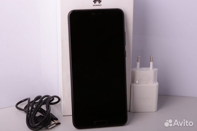 Смартфон Huawei P20 Black Смартфон Huawei P20 Black