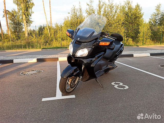 Максискутер Suzuki Burgman (SkyWave) 650 Максискутер Suzuki Burgman (SkyWave) 650