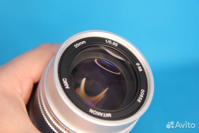 Mitakon 35 f/0.95 Sony E Mitakon 35 f/0.95 Sony E