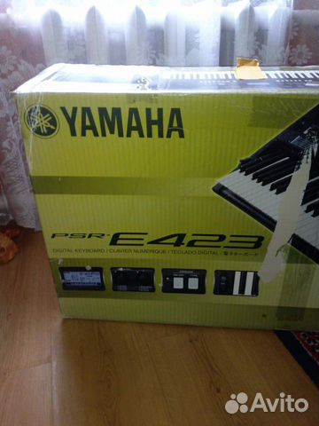 Синтезатор Yamaha PSR E423 Синтезатор Yamaha PSR E423