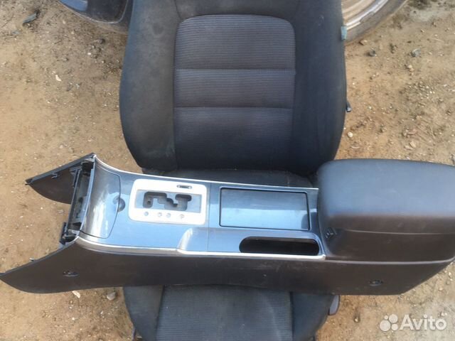 Mazda 6 GG подлокотник