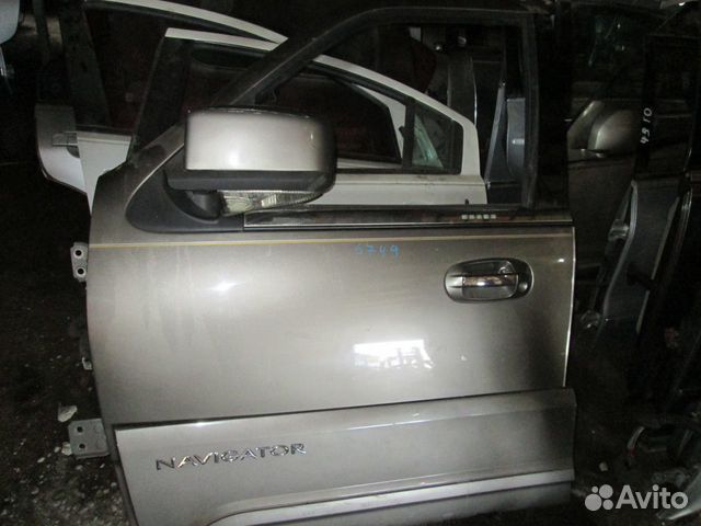 Левая передняя дверь lincoln navigator 2005