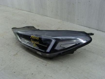 Фара левая Hyundai Tucson