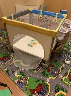 Манеж-кроватка + матрас