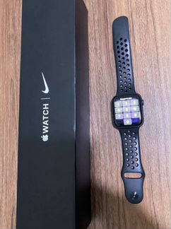 Apple Watch 5 44mm Space Gray Nike