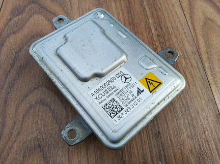 Разборка Mercedes 166. Блок ксенона Mercedes