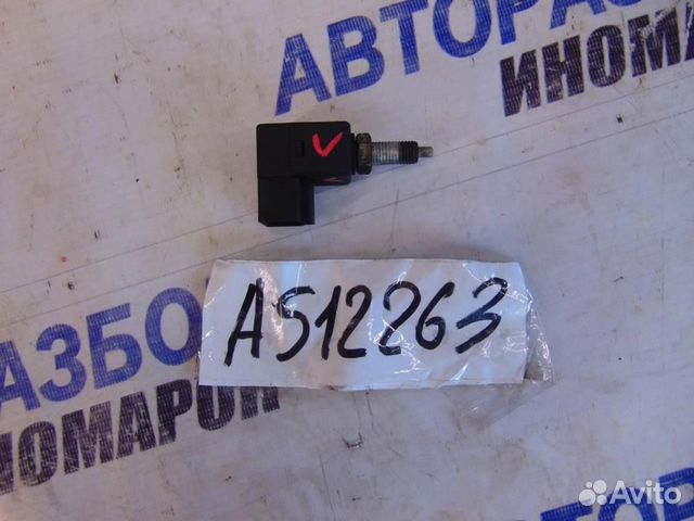 Датчик включения стопсигнала для Hyundai Accent 2