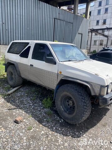 Nissan Terrano 3.0 МТ, 1991, 100 000 км