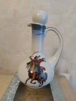 Сувенирный кувшинчик