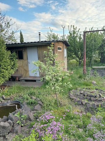 Дача 20 м² на участке 12 сот.