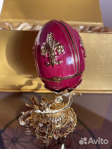 Резерв.Сувенирное яйцо-Фаберже. Подарок к Пасхе