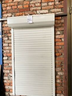 Роллета защитная автоматическая с электроприводом