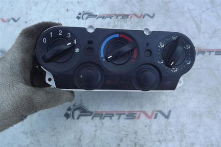 Блок управления печкой Форд Фьюжин