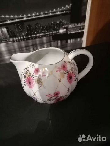 Фарфоровые Сливочники лфз и др