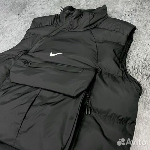 Жилет Nike