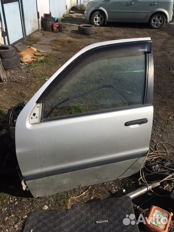 Дверь передняя toyota raum exz10