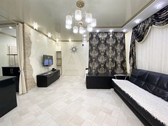 1-к. квартира, 56 м², 3/6 эт.