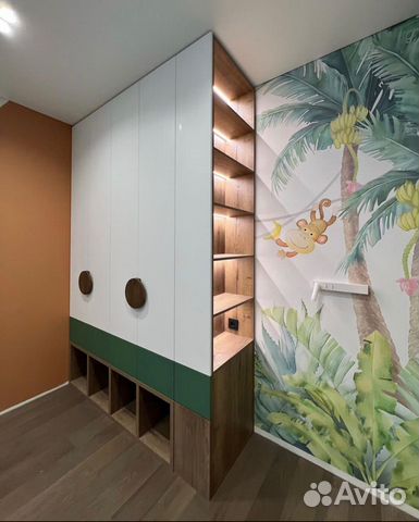 Шкаф в детскую комнату