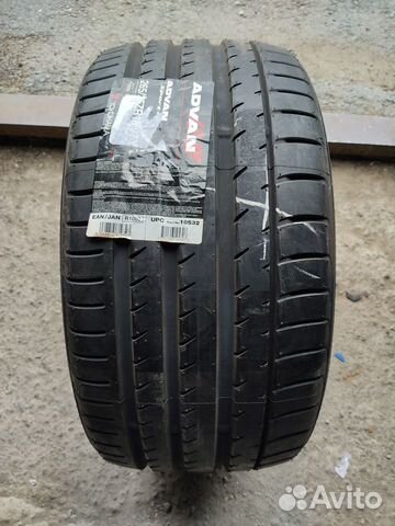 Yokohama Advan Sport V105 265/35 R18 97Y