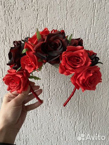 Венок на голову из цветов для Хэллоуина