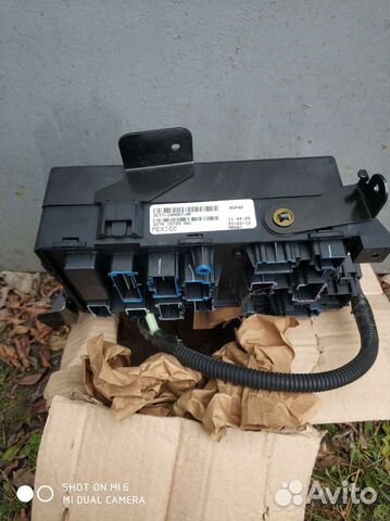 Блок предохранителей и реле в сборе на Форд Экскер