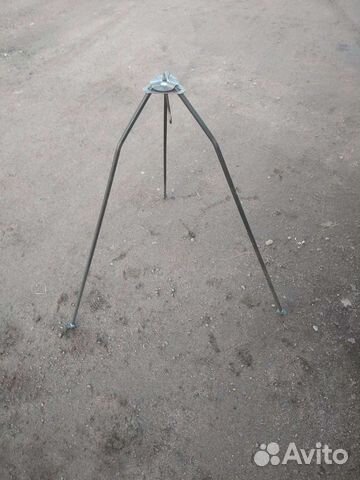 Тринога проходная для костра
