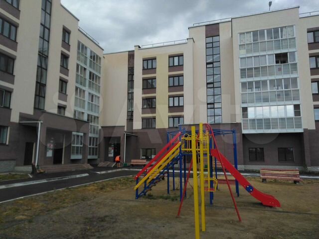 2-к. квартира, 65 м², 1/5 эт.