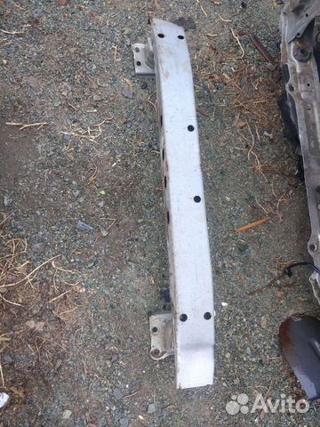 Тойота авенсис Т 250 уселитель переднего бампера