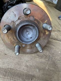 Ступица задняя от Toyota Avensis T250