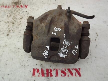 Суппорт передний левый Киа Спортаж 2